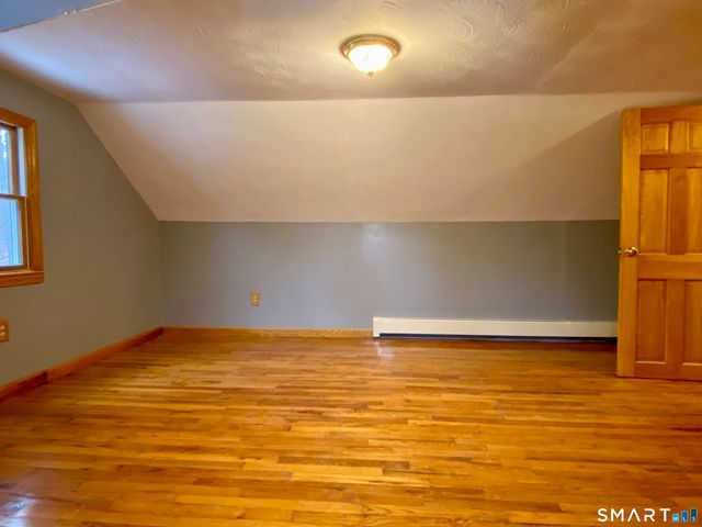 8 South Road, Ellington, CT 06029