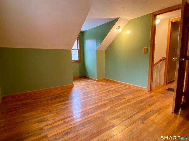 8 South Road, Ellington, CT 06029