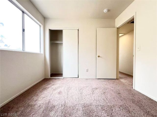 7209 Indian Path Circle, Las Vegas, NV 89128