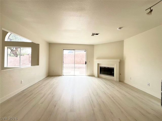 7209 Indian Path Circle, Las Vegas, NV 89128