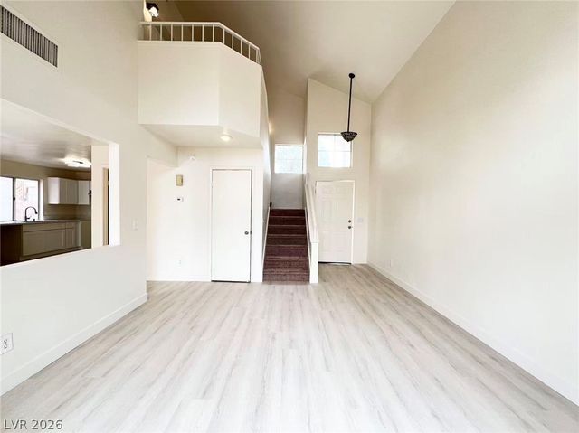 7209 Indian Path Circle, Las Vegas, NV 89128