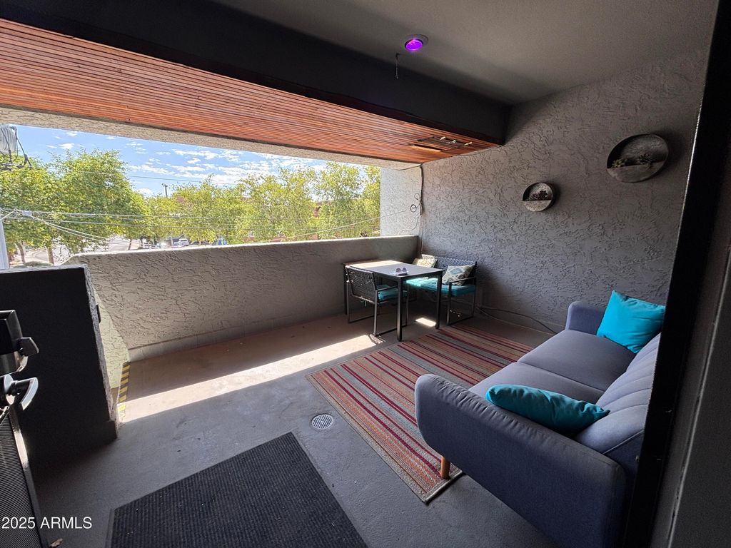 4165 N Craftsman Court C, Scottsdale, AZ 85251