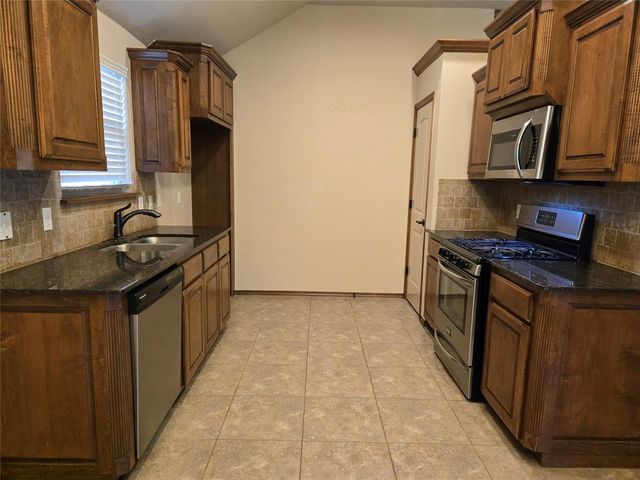 221 SW 148th Street, Oklahoma City, OK 73170