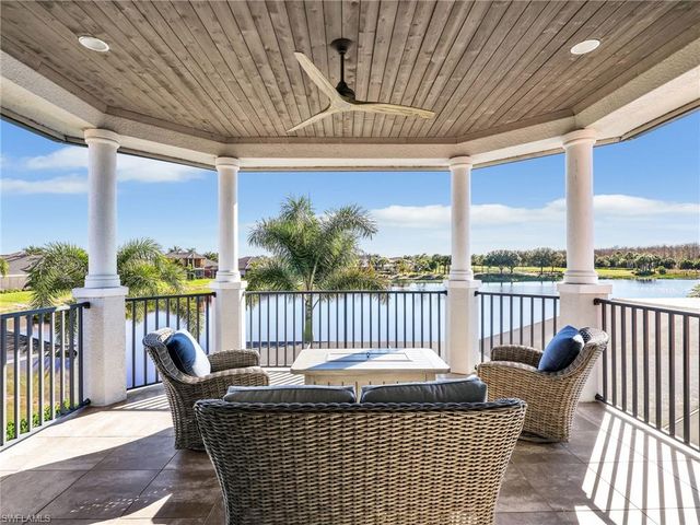 12757 Dundee LN, Naples, FL 34120