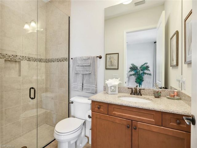 12757 Dundee LN, Naples, FL 34120