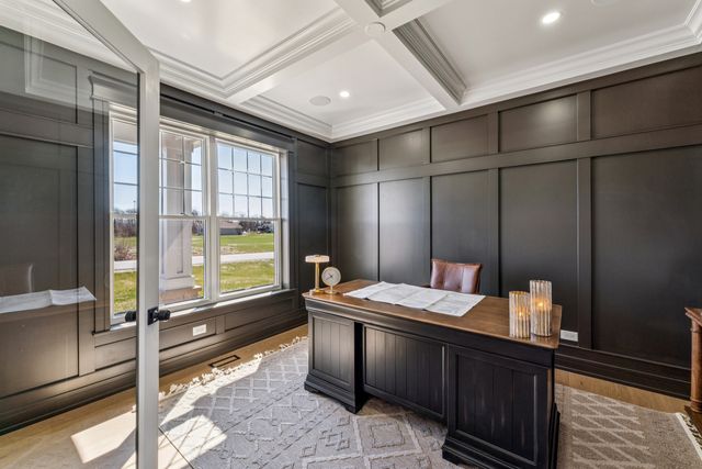 10208 Oakdale Drive, Huntley, IL 60142