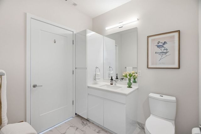 45 W 3rd St 305, Boston, MA 02127