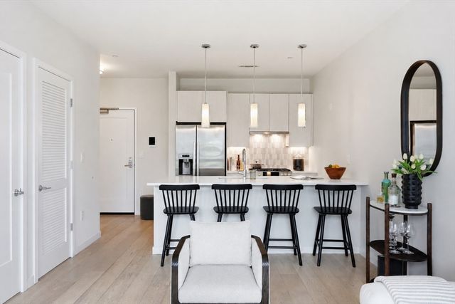 45 W 3rd St 305, Boston, MA 02127