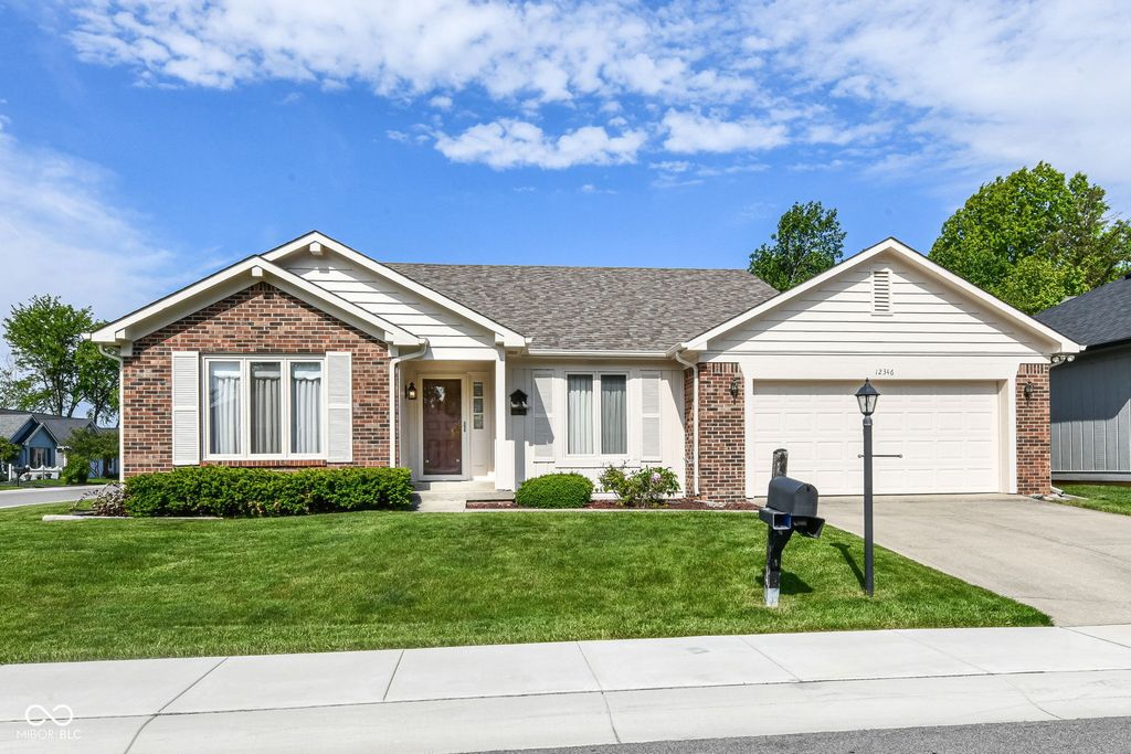 12346 Brompton Road, Carmel, IN 46033