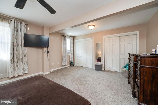 832 WOODCHUCK LN, Reading, PA 19606