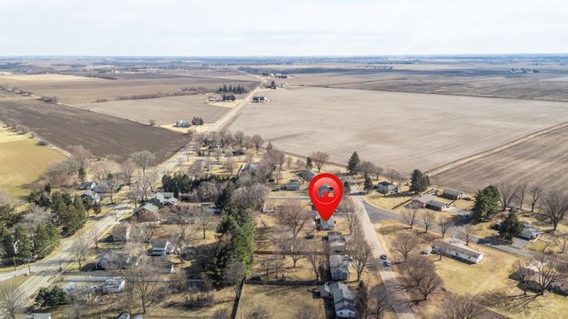 46W524 Locust Street, Elburn, IL 60119