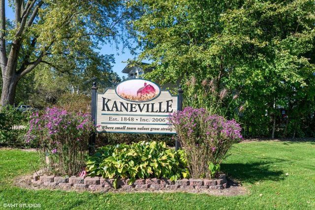 46W524 Locust Street, Elburn, IL 60119