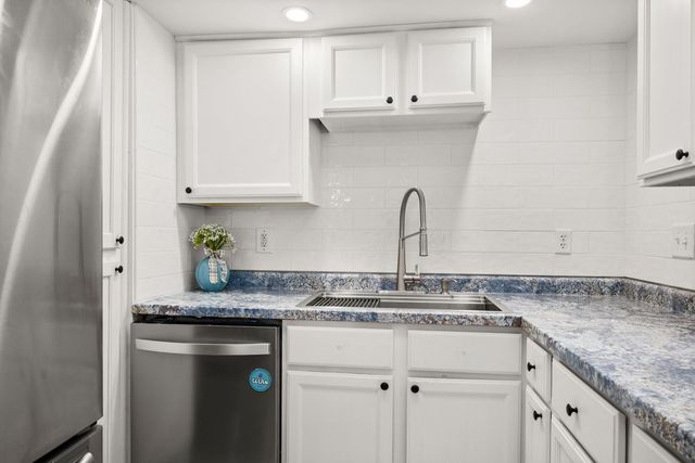 46W524 Locust Street, Elburn, IL 60119