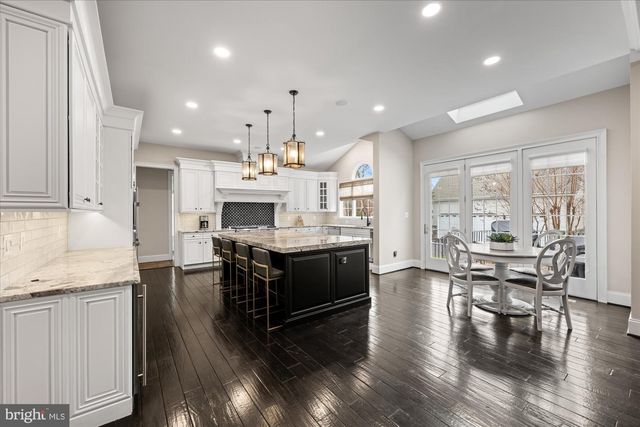 20141 BLACK DIAMOND PL, Ashburn, VA 20147