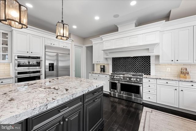 20141 BLACK DIAMOND PL, Ashburn, VA 20147