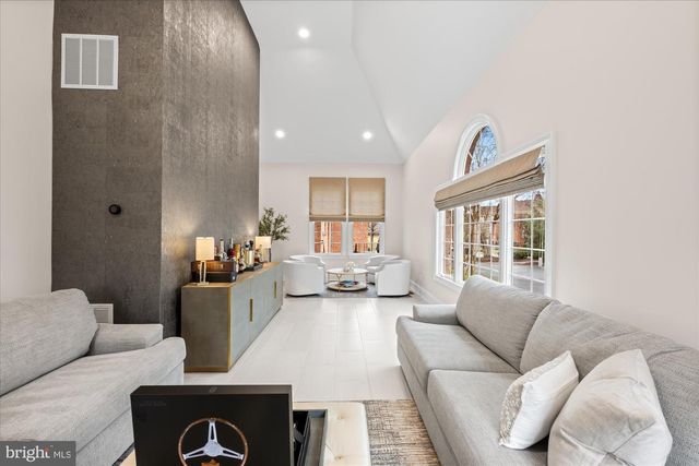 20141 BLACK DIAMOND PL, Ashburn, VA 20147