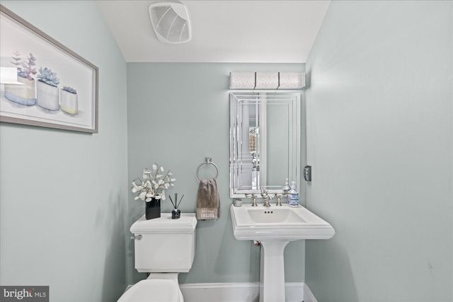 20141 BLACK DIAMOND PL, Ashburn, VA 20147