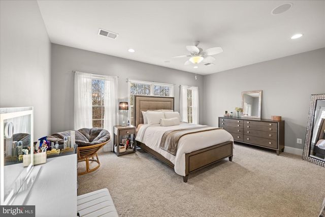 20141 BLACK DIAMOND PL, Ashburn, VA 20147