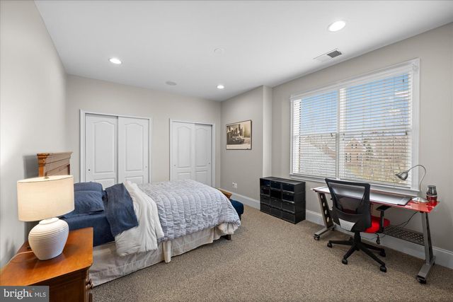 20141 BLACK DIAMOND PL, Ashburn, VA 20147