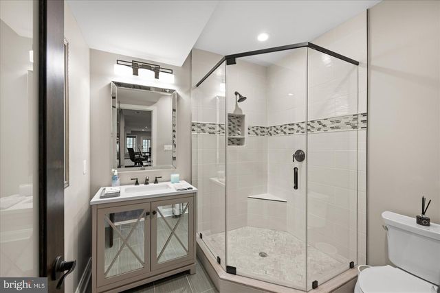 20141 BLACK DIAMOND PL, Ashburn, VA 20147