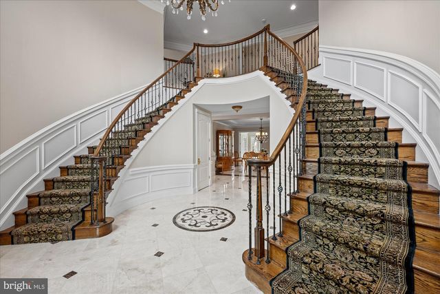 20141 BLACK DIAMOND PL, Ashburn, VA 20147