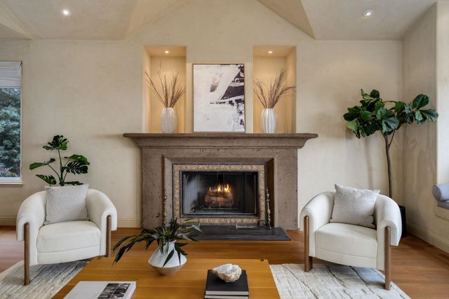 6257 Virgo Rd, Oakland, CA 94611