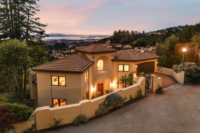 6257 Virgo Rd, Oakland, CA 94611