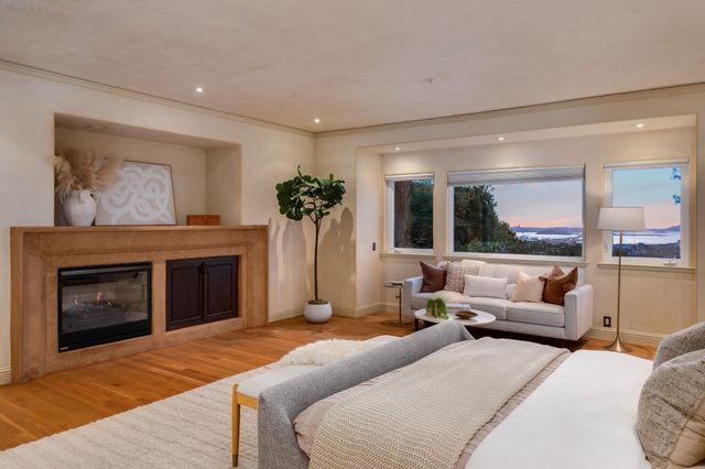 6257 Virgo Rd, Oakland, CA 94611