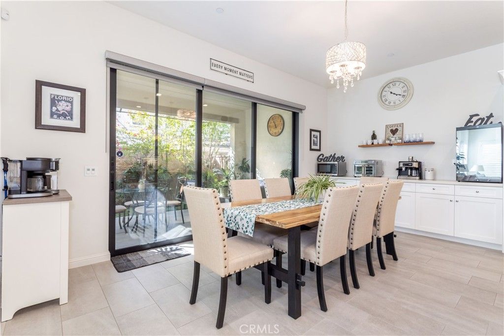 Image 12 of property listing at 20742 Pine Cone Circle, Porter Ranch, CA 91326