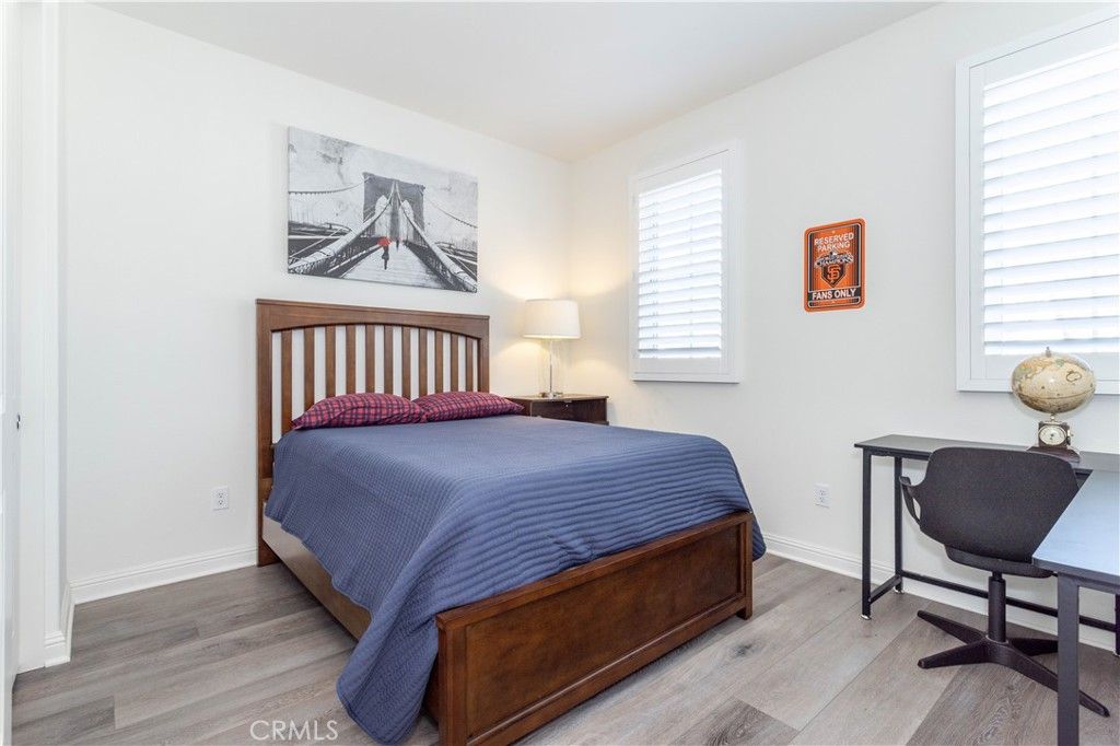 Image 28 of property listing at 20742 Pine Cone Circle, Porter Ranch, CA 91326