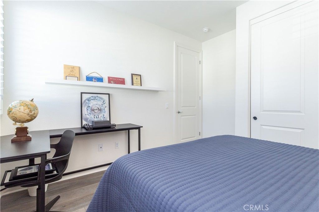 Image 29 of property listing at 20742 Pine Cone Circle, Porter Ranch, CA 91326