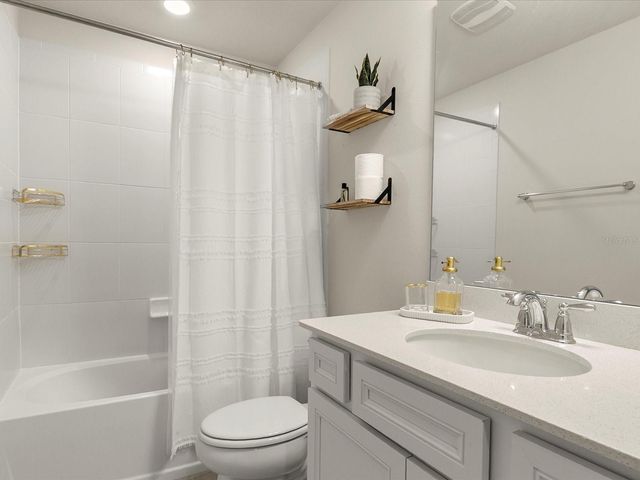 6021 ARBOR WATCH LOOP, Orlando, FL 32829