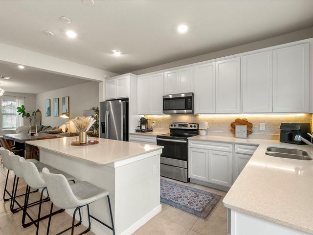 6021 ARBOR WATCH LOOP, Orlando, FL 32829