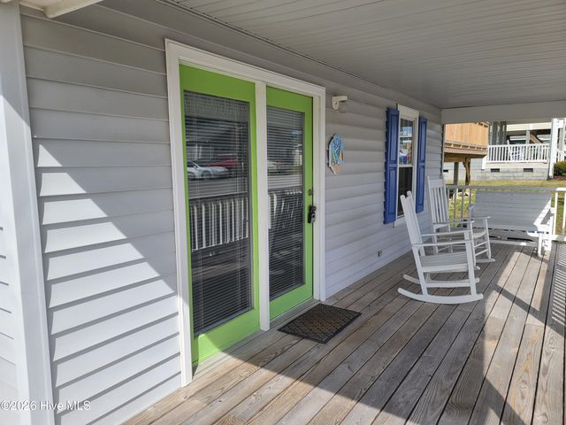 308 W Bogue Boulevard, Atlantic Beach, NC 28512