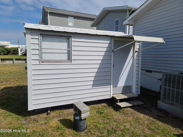 308 W Bogue Boulevard, Atlantic Beach, NC 28512