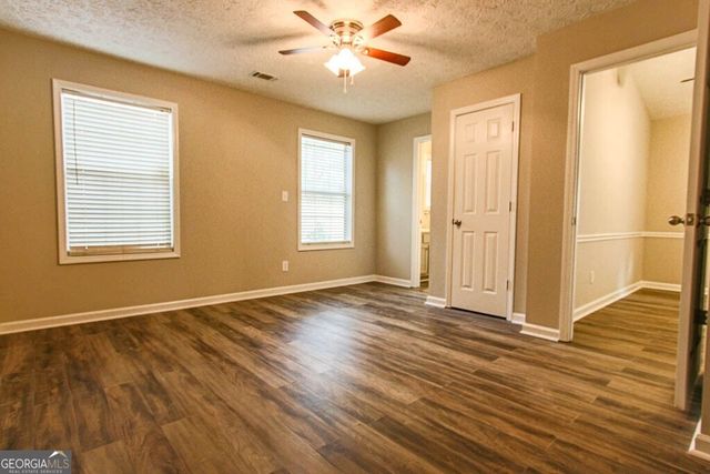 2745 Highland Ridge NW, Kennesaw, GA 30152