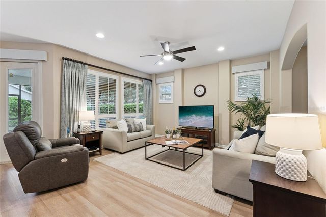 202 DRUMMOND LANE, Deland, FL 32724