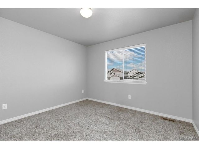 2480 Nicholson St, Berthoud, CO 80513
