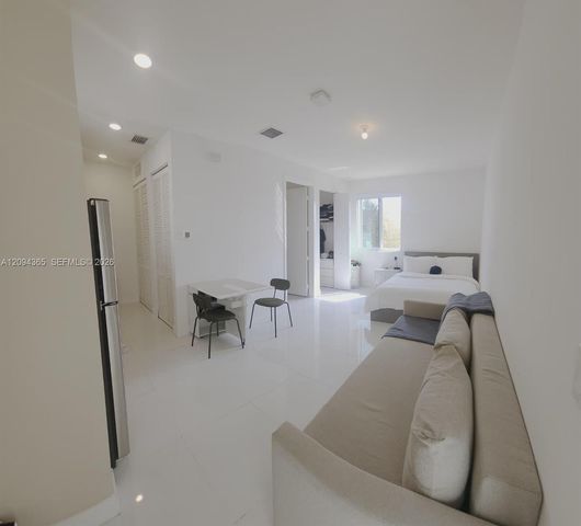 6611 NW 102nd Path 0, Doral, FL 33178