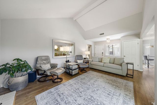 465 San Marin Dr, Novato, CA 94945