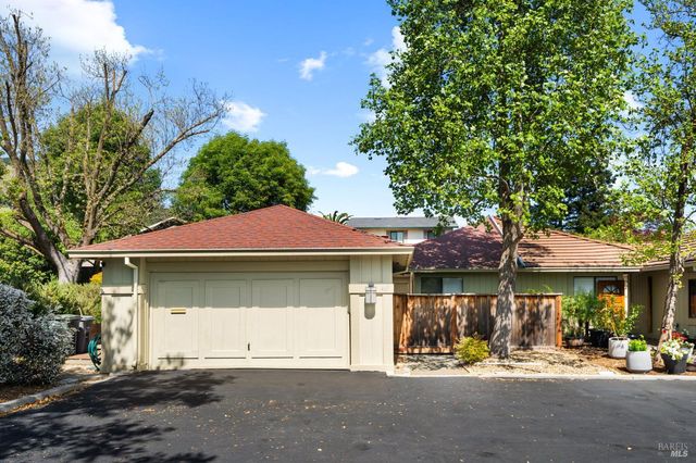 465 San Marin Dr, Novato, CA 94945