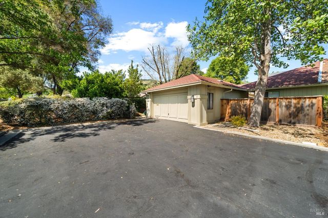 465 San Marin Dr, Novato, CA 94945