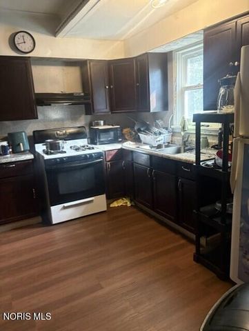 820 Stillman Street, Toledo, OH 43605