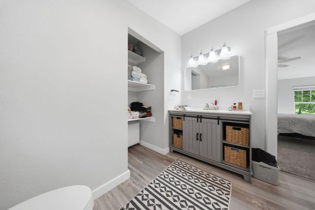212 Primrose Lane, Clever, MO 65631