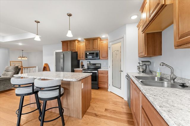 3503 S Deer Ridge Drive, Urbana, IL 61802