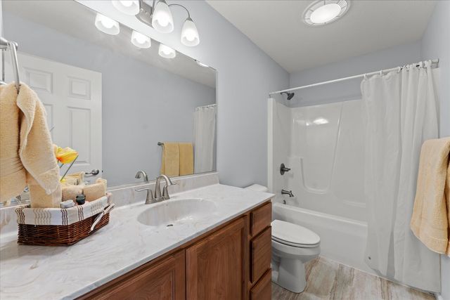 3503 S Deer Ridge Drive, Urbana, IL 61802