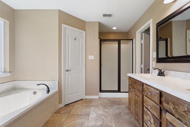 2312 Pittman Lane, Lindale, TX 75771