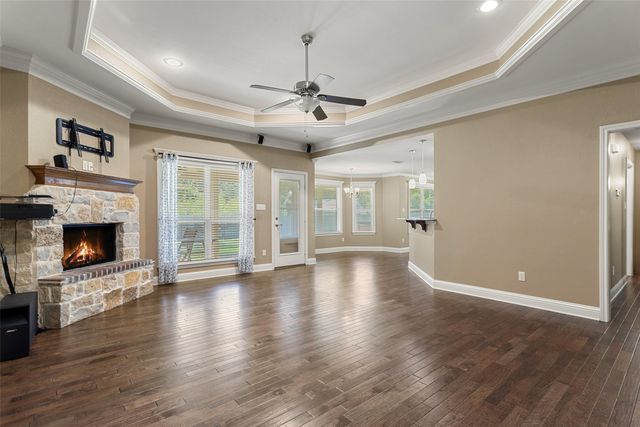 2312 Pittman Lane, Lindale, TX 75771