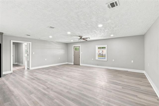 812 Alan Road, Lake Charles, LA 70607