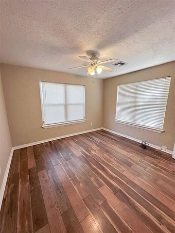 1339 NW Ferris, Lawton, OK 73507